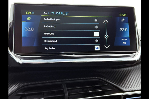 Peugeot e-2008 GT 100KW / 50 kWh SOH 90% / Navigatie / Pdc.+Camera / Airco-ecc. / Apk 10-2027