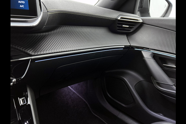 Peugeot e-2008 GT 100KW / 50 kWh SOH 90% / Navigatie / Pdc.+Camera / Airco-ecc. / Apk 10-2027