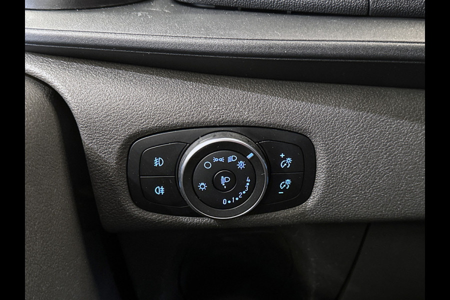 Ford Transit Custom 340 2.0 TDCI Euro6 Automaat 131PK H2 Trend 3Pers. *ideaal voor Camper* Navigatie / Pdc./ Airco / Safety&Comfort pack / Driver assist  / Stoelverwarming / / Apk nieuw