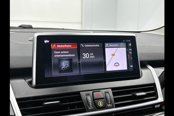 BMW 2 Serie Gran Tourer 216i 109PK 7pers . Business Edition / Navi Plus / Lmv / PDC / Sportline / LED / Cruise / Driving Assistent / Apk 06-2026