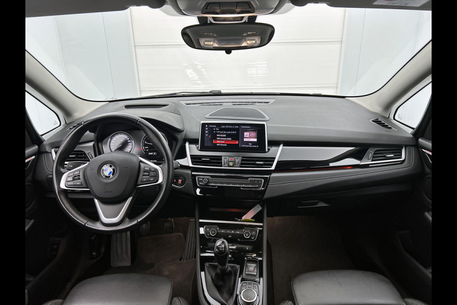 BMW 2 Serie Gran Tourer 216i 109PK 7pers . Business Edition / Navi Plus / Lmv / PDC / Sportline / LED / Cruise / Driving Assistent / Apk 06-2026