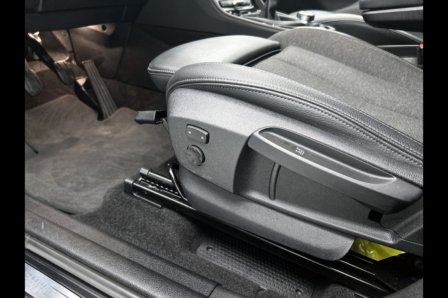 BMW 2 Serie Gran Tourer 216i 109PK 7pers . Business Edition / Navi Plus / Lmv / PDC / Sportline / LED / Cruise / Driving Assistent / Apk 06-2026