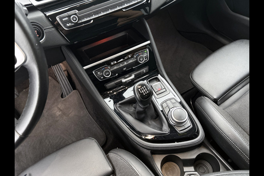 BMW 2 Serie Gran Tourer 216i 109PK 7pers . Business Edition / Navi Plus / Lmv / PDC / Sportline / LED / Cruise / Driving Assistent / Apk 06-2026