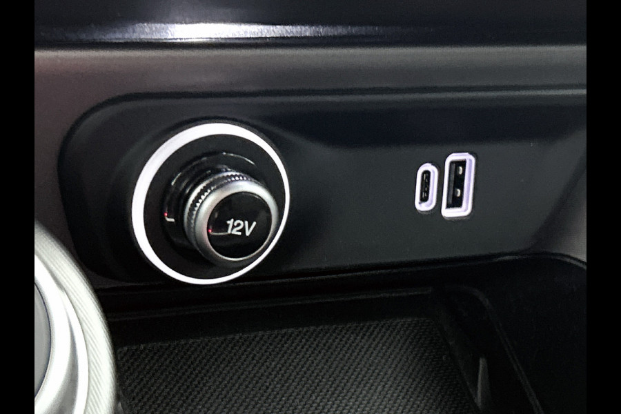 Alfa Romeo Tonale 1.5T Hybrid 131PK Automaat Sprint / Pdc.V+A / Stoel+Stuur verwarming / Navigatie / Lmv / Adaptive Cruise / Carplay / Apk 10-2027