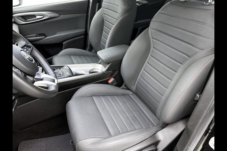 Alfa Romeo Tonale 1.5T Hybrid 131PK Automaat Sprint / Pdc.V+A / Stoel+Stuur verwarming / Navigatie / Lmv / Adaptive Cruise / Carplay / Apk 10-2027