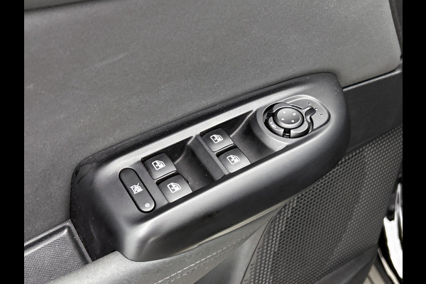 Alfa Romeo Tonale 1.5T Hybrid 131PK Automaat Sprint / Pdc.V+A / Stoel+Stuur verwarming / Navigatie / Lmv / Adaptive Cruise / Carplay / Apk 10-2027