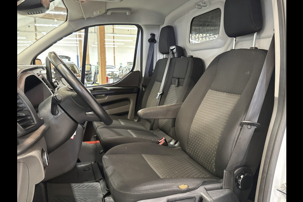 Ford Transit Custom 340 2.0 TDCI Euro6 131PK H2 Trend 3Pers. *ideaal voor Camper*/ Navigatie / Pdc./ Airco / Safety&Comfort pack / Driver assist  / Stoelverwarming / Apk 11-2026
