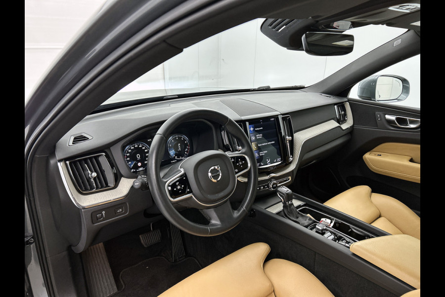Volvo XC60 T5 AWD 251PK Inscription / Leder / Navigatie /  Winter Line / Business Pack Connect / Intellisafe Pro Line / Line / Apk nieuw