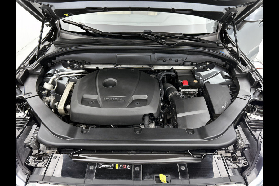 Volvo XC60 T5 AWD 251PK Inscription / Leder / Navigatie /  Winter Line / Business Pack Connect / Intellisafe Pro Line / Line / Apk nieuw