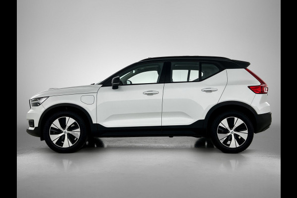 Volvo XC40 T4 Hybride SOH 98% R-Design Expression / Panoramadak / Navigatie / Xenon / Pdc. / Airco-ecc./ Radio multimedia / Apk 10-2026