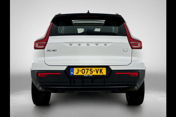 Volvo XC40 T4 Hybride SOH 98% R-Design Expression / Panoramadak / Navigatie / Xenon / Pdc. / Airco-ecc./ Radio multimedia / Apk 10-2026
