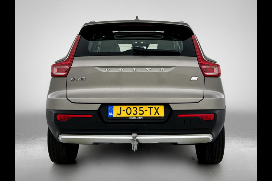 Volvo XC40 T5 180PK Hybride SOH 91% Inscription / Panoramadak / Leder / Trekhaak / airco-ecc./ Stuurverwarming / Navigatie / Apk 10-2026