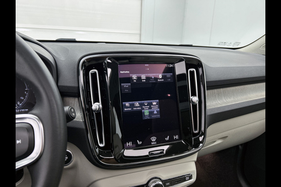 Volvo XC40 T5 180PK Hybride SOH 91% Inscription / Panoramadak / Leder / Trekhaak / airco-ecc./ Stuurverwarming / Navigatie / Apk 10-2026