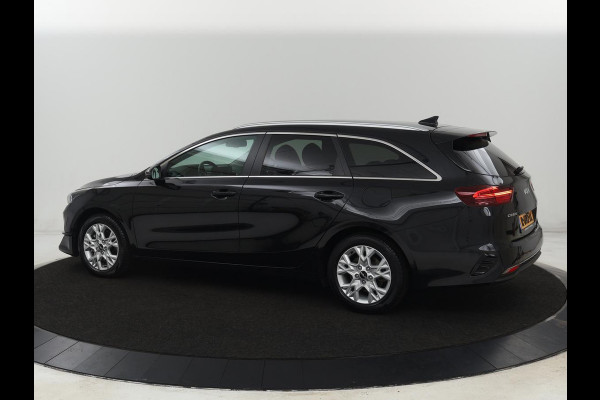 Kia Ceed 1.0 T-GDi DynamicPlusLine | Stoel & stuurverwarming | Trekhaak | Adaptive cruise | Camera | Carplay | Half leder | Navigatie | Keyless | Full LED | Climate control | Parkeerhulp