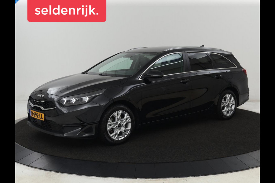 Kia Ceed 1.0 T-GDi DynamicPlusLine | Stoel & stuurverwarming | Trekhaak | Adaptive cruise | Camera | Carplay | Half leder | Navigatie | Keyless | Full LED | Climate control | Parkeerhulp