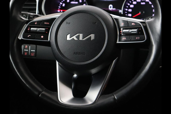 Kia Ceed 1.0 T-GDi DynamicPlusLine | Stoel & stuurverwarming | Trekhaak | Adaptive cruise | Camera | Carplay | Half leder | Navigatie | Keyless | Full LED | Climate control | Parkeerhulp