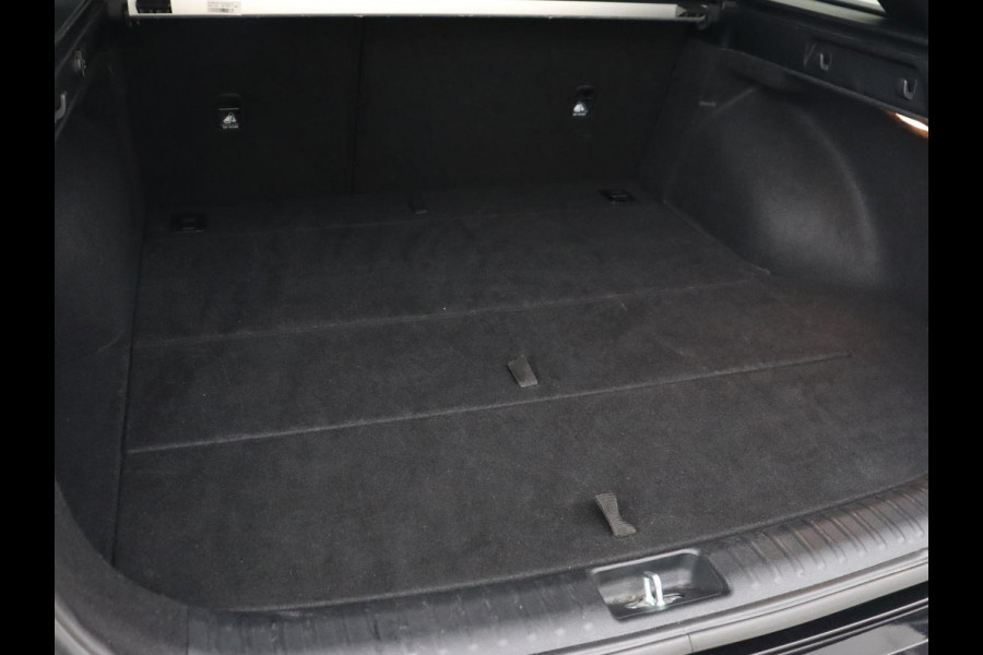 Kia Ceed 1.0 T-GDi DynamicPlusLine | Stoel & stuurverwarming | Trekhaak | Adaptive cruise | Camera | Carplay | Half leder | Navigatie | Keyless | Full LED | Climate control | Parkeerhulp