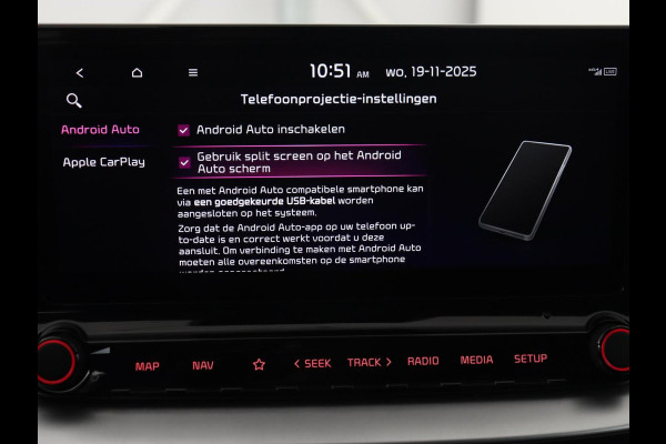 Kia Ceed 1.0 T-GDi DynamicPlusLine | Stoel & stuurverwarming | Trekhaak | Adaptive cruise | Camera | Carplay | Half leder | Navigatie | Keyless | Full LED | Climate control | Parkeerhulp