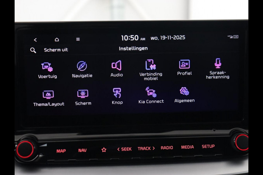 Kia Ceed 1.0 T-GDi DynamicPlusLine | Stoel & stuurverwarming | Trekhaak | Adaptive cruise | Camera | Carplay | Half leder | Navigatie | Keyless | Full LED | Climate control | Parkeerhulp