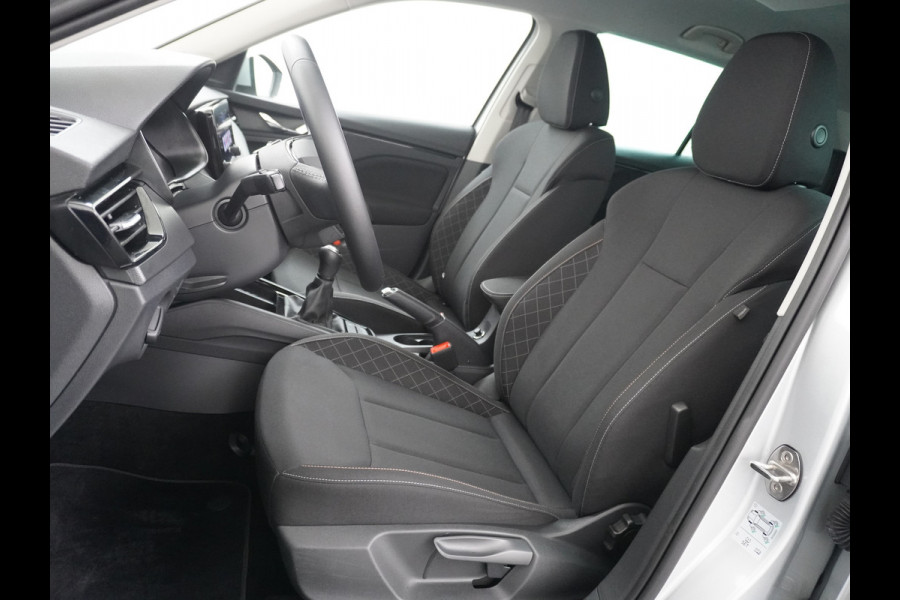 Škoda Kamiq T 111pk Apple Carplay Android-Navi Pdc DAB App-Connect CruiseControl Smartlink Usb Ecc Dakrails Led Lane/Front-Assist Isofix Dab VerwarmdeSpiegels Aut.Verlichting VerstelbareStoelen/Stuur 16''LM NL-auto Hoge Instap Ambition 1.0 TSI