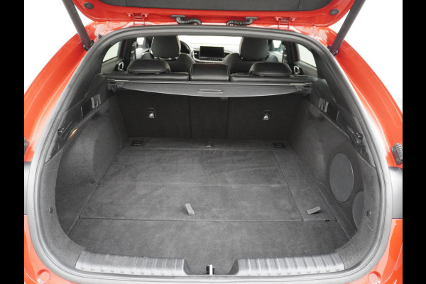 Kia ProCeed 1.5T 160PK AUT-7 GT-Plus Line MHEV Virtual Cockpit Navi Camera Ecc Apple Carplay Android Auto Adap.Cruise Stoel+Bank+Stuurverwar Keyless DAB Lmv 18" Led Dodehoekdetector Rijstrooksensor met correctie Elek.Achterklep Verkeersbord detectie Uitparkeer waarschuwing Zeer compleet! 1e Eigenaar Origineel Nederlandse Auto €37.000,- nieuw