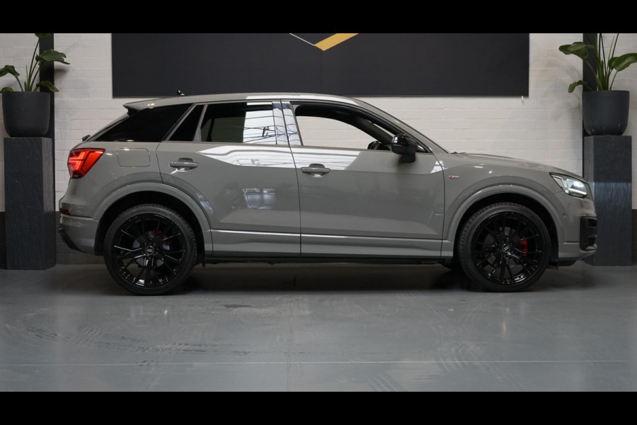 Audi Q2 35 TFSI 3x S-Line Black Optik AUTOMAAT-ACC-AMBIANCE-CARPLAY-FULL LED-KEYLESS-STOELVERWARMING