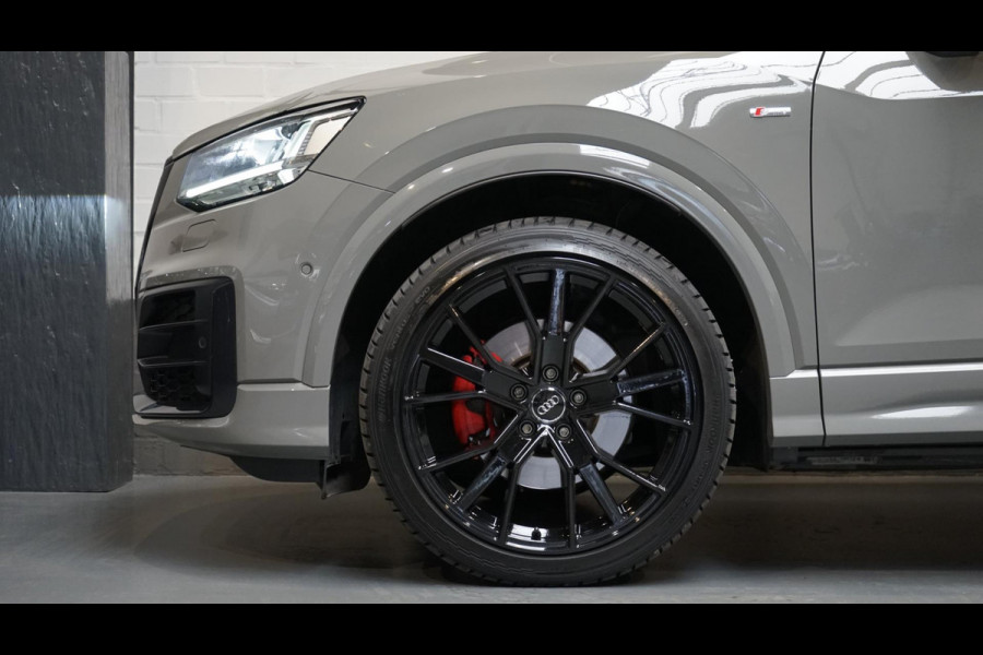 Audi Q2 35 TFSI 3x S-Line Black Optik AUTOMAAT-ACC-AMBIANCE-CARPLAY-FULL LED-KEYLESS-STOELVERWARMING