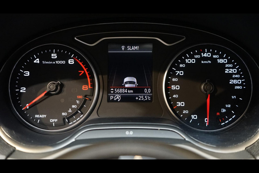 Audi Q2 35 TFSI 3x S-Line Black Optik AUTOMAAT-ACC-AMBIANCE-CARPLAY-FULL LED-KEYLESS-STOELVERWARMING