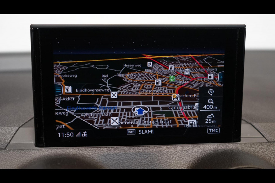 Audi Q2 35 TFSI 3x S-Line Black Optik AUTOMAAT-ACC-AMBIANCE-CARPLAY-FULL LED-KEYLESS-STOELVERWARMING