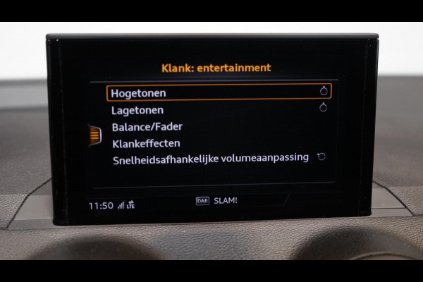 Audi Q2 35 TFSI 3x S-Line Black Optik AUTOMAAT-ACC-AMBIANCE-CARPLAY-FULL LED-KEYLESS-STOELVERWARMING