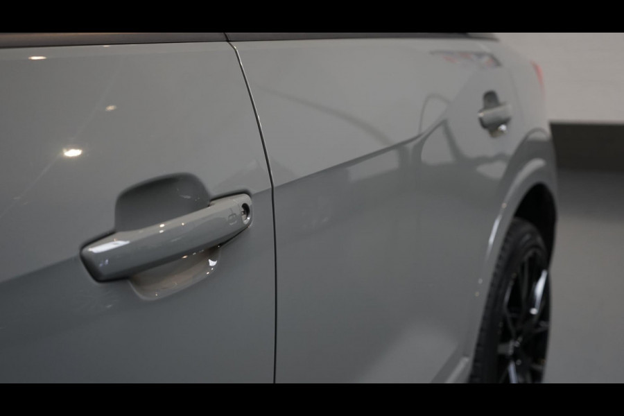 Audi Q2 35 TFSI 3x S-Line Black Optik AUTOMAAT-ACC-AMBIANCE-CARPLAY-FULL LED-KEYLESS-STOELVERWARMING