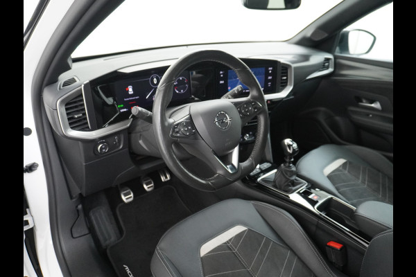 Opel Mokka 1.2T 131PK Apple Carplay Android Auto Adaptieve Cruise Control Navi Ecc 360°Camera Stoelverwarming Ultimate Stuurverwarming Lmv 18" Bi-Tone Lak Regen-Lichtsensor Led-Matrix 100% Dealeronderhouden Origineel Nederlandse Auto 1e Eigenaar