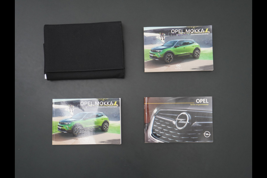 Opel Mokka 1.2T 131PK Apple Carplay Android Auto Adaptieve Cruise Control Navi Ecc 360°Camera Stoelverwarming Ultimate Stuurverwarming Lmv 18" Bi-Tone Lak Regen-Lichtsensor Led-Matrix 100% Dealeronderhouden Origineel Nederlandse Auto 1e Eigenaar