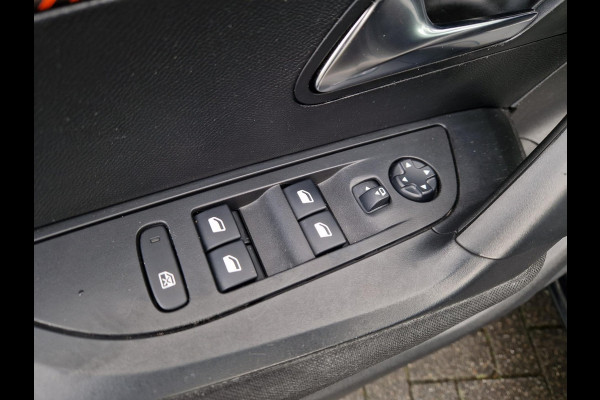 Peugeot 2008 1.2 PureTech130pk aut. Active Pack