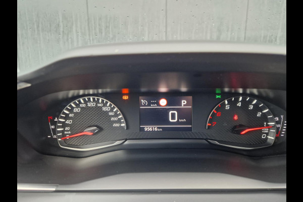 Peugeot 2008 1.2 PureTech130pk aut. Active Pack