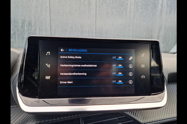 Peugeot 2008 1.2 PureTech130pk aut. Active Pack