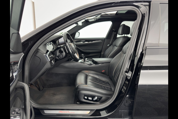 BMW 5 Serie Touring 530d Sportline High Executive Aut. *PANO | LUXURY-LEATHER | FULL-LED | MEMORY-PACK | TOP-VIEW | HEATED-COMFORTSEATS | NAVI-FULLMAP | PRIVACY-GLASS | AMBIENT-LIGHT | ECC | CARPLAY | PDC | TOWBAR | SHIFT-PADDLES | 20"ALU*
