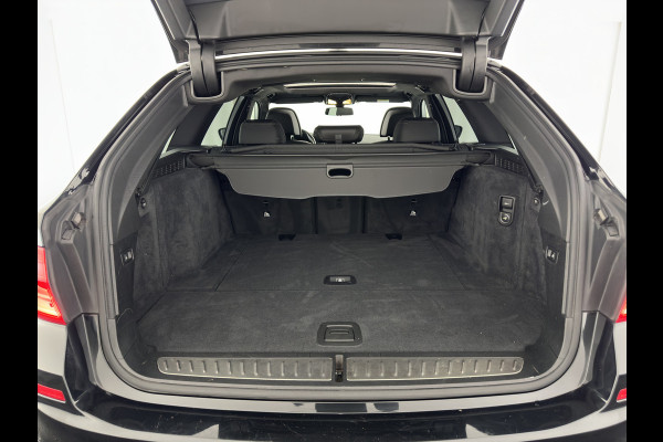 BMW 5 Serie Touring 530d Sportline High Executive Aut. *PANO | LUXURY-LEATHER | FULL-LED | MEMORY-PACK | TOP-VIEW | HEATED-COMFORTSEATS | NAVI-FULLMAP | PRIVACY-GLASS | AMBIENT-LIGHT | ECC | CARPLAY | PDC | TOWBAR | SHIFT-PADDLES | 20"ALU*