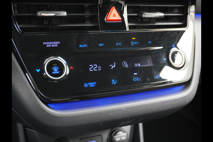 Hyundai IONIQ Comfort EV 38kWh Apple Carplay Android Auto Adaptieve Cruise Control Navi Ecc Camera Pdc DAB Stoelverwarming Led Lmv Infinity® Sound 1e Eigenaar