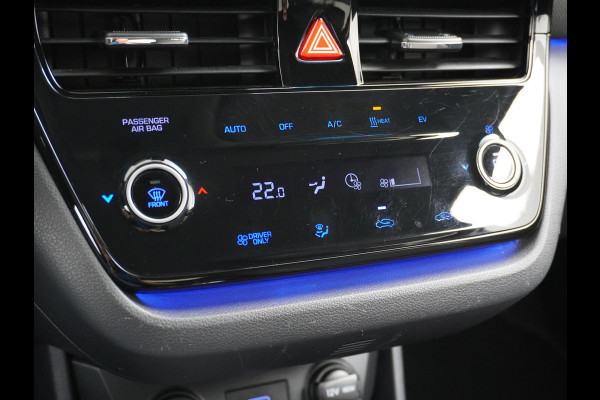 Hyundai IONIQ Comfort EV 38kWh Apple Carplay Android Auto Adaptieve Cruise Control Navi Ecc Camera Pdc DAB Stoelverwarming Led Lmv Infinity® Sound 1e Eigenaar