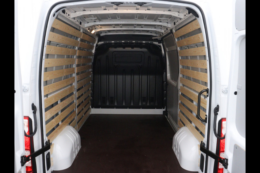 Renault Master T33 2.3 dCi 135PK L2H2 Comfort / NAVIGATIE / CRUISE CONTROL / PARKEERSENSOREN