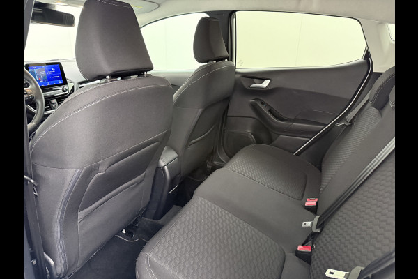 Ford Fiesta T 125PK Hybrid Titanium X Apple Carplay Android Auto Navi Bordherkenning Camera Ecc Cruise Control Pdc Lmv Privacy Glas Led Ford Sync 3 Keyless Bluetooth DAB+ 1e Eigenaar Origineel Nederlandse Auto € 26000 nieuw!