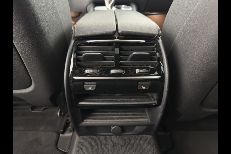 BMW 5 Serie Touring 530d Sportline High Executive Aut. *PANO | LUXURY-LEATHER | FULL-LED | MEMORY-PACK | TOP-VIEW | HEATED-COMFORTSEATS | NAVI-FULLMAP | PRIVACY-GLASS | AMBIENT-LIGHT | ECC | CARPLAY | PDC | TOWBAR | SHIFT-PADDLES | 20"ALU*