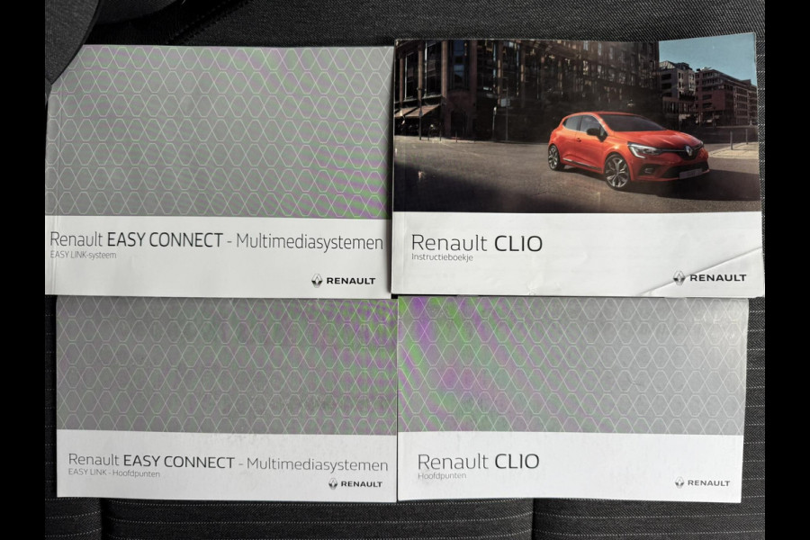 Renault Clio 1.0 TCe Intens / 101 PK / NAVI + Style Pakket / ALL-Season banden / Renault dealer onderhouden / NED-Clio / 1e Eigena