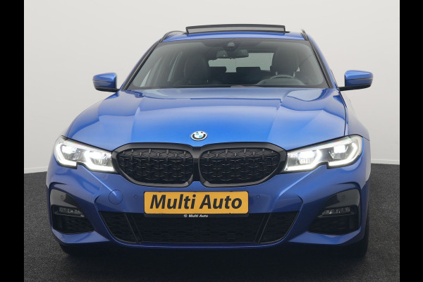 BMW 3 Serie Touring 330e M Sport Plug in Hybrid 293pk Dealer O.H PHEV | Panodak | Adaptive Onderstel | Laser LED | Alcantara Sportstoelen Memory | Head Up | Camera | 19"L.M | Keyless | Apple Carplay | Navigatie | Virtual | DAB |
