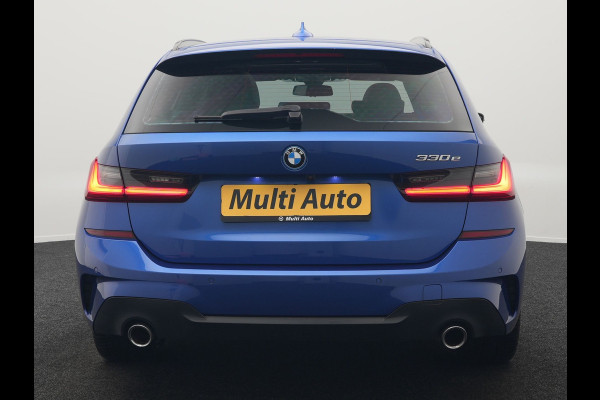 BMW 3 Serie Touring 330e M Sport Plug in Hybrid 293pk Dealer O.H PHEV | Panodak | Adaptive Onderstel | Laser LED | Alcantara Sportstoelen Memory | Head Up | Camera | 19"L.M | Keyless | Apple Carplay | Navigatie | Virtual | DAB |
