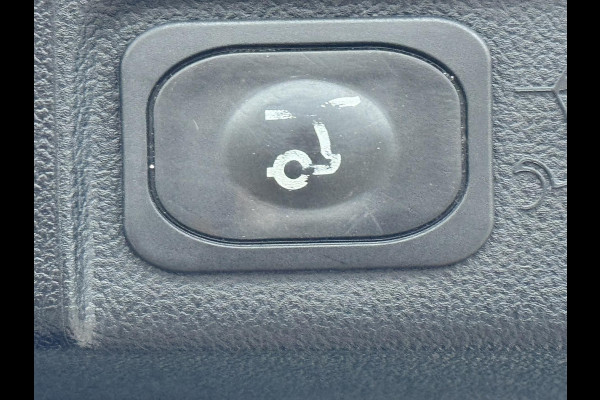 Ford Puma 1.0 EcoBoost Hybrid ST-Line X First Edition Adaptive cruise Climate control Apple/Android LED Parkeercamera Winterpack