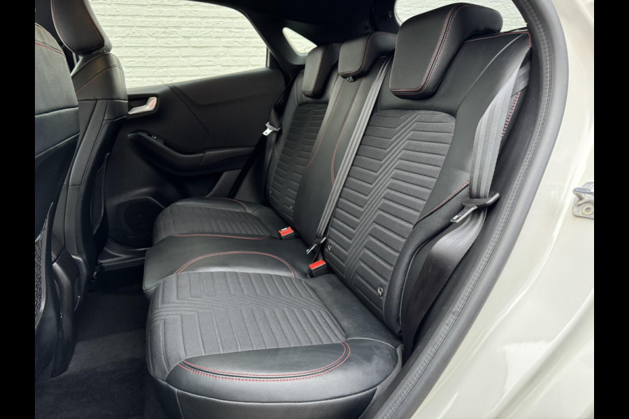 Ford Puma 1.0 EcoBoost Hybrid ST-Line X First Edition Adaptive cruise Climate control Apple/Android LED Parkeercamera Winterpack