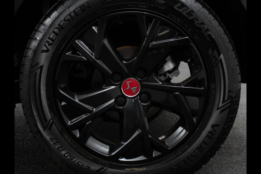 DS DS 3 Crossback 1.2 PureTech 130 PK Automaat Performance Line | Climate Control | Parkeer sensoren Achter | Lichtmetalen velgen