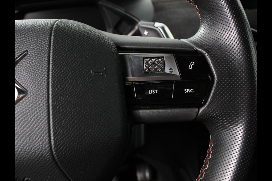 DS DS 3 Crossback 1.2 PureTech 130 PK Automaat Performance Line | Climate Control | Parkeer sensoren Achter | Lichtmetalen velgen